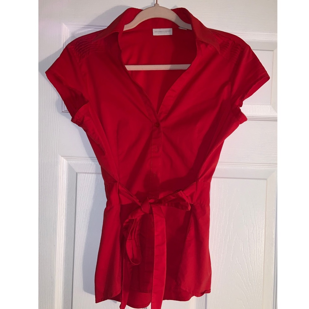 EUC || New York & Co. | RED Blouse